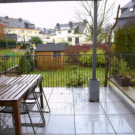 Peaceful 1br With Garden Lejlighed