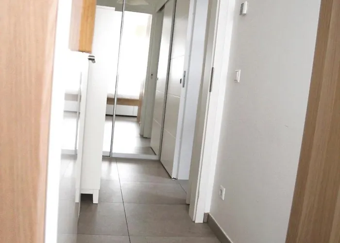 Peaceful 1br With Garden Lejlighed