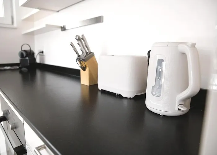 Peaceful 1br With Garden Lejlighed Esch-sur-Alzette