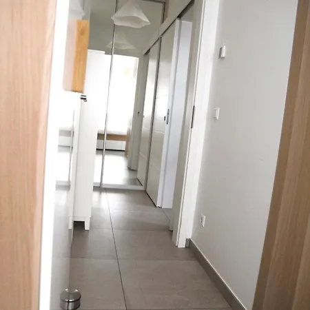 Peaceful 1br With Garden Lägenhet