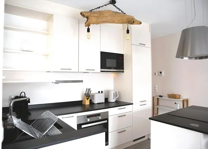 Daire Peaceful 1br With Garden *